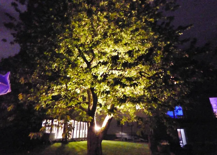 Countryside Mansion *